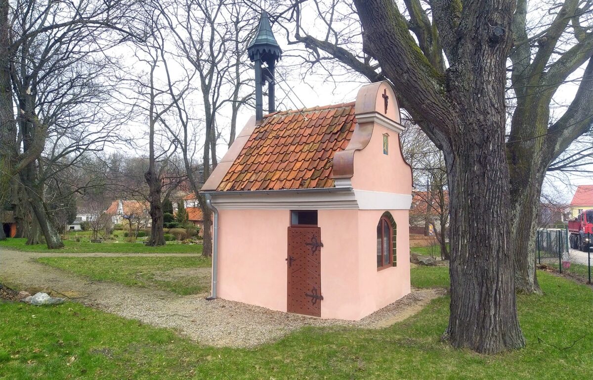 Konserwacja zabytków Toruń - Renova - kapliczka we Fromborku